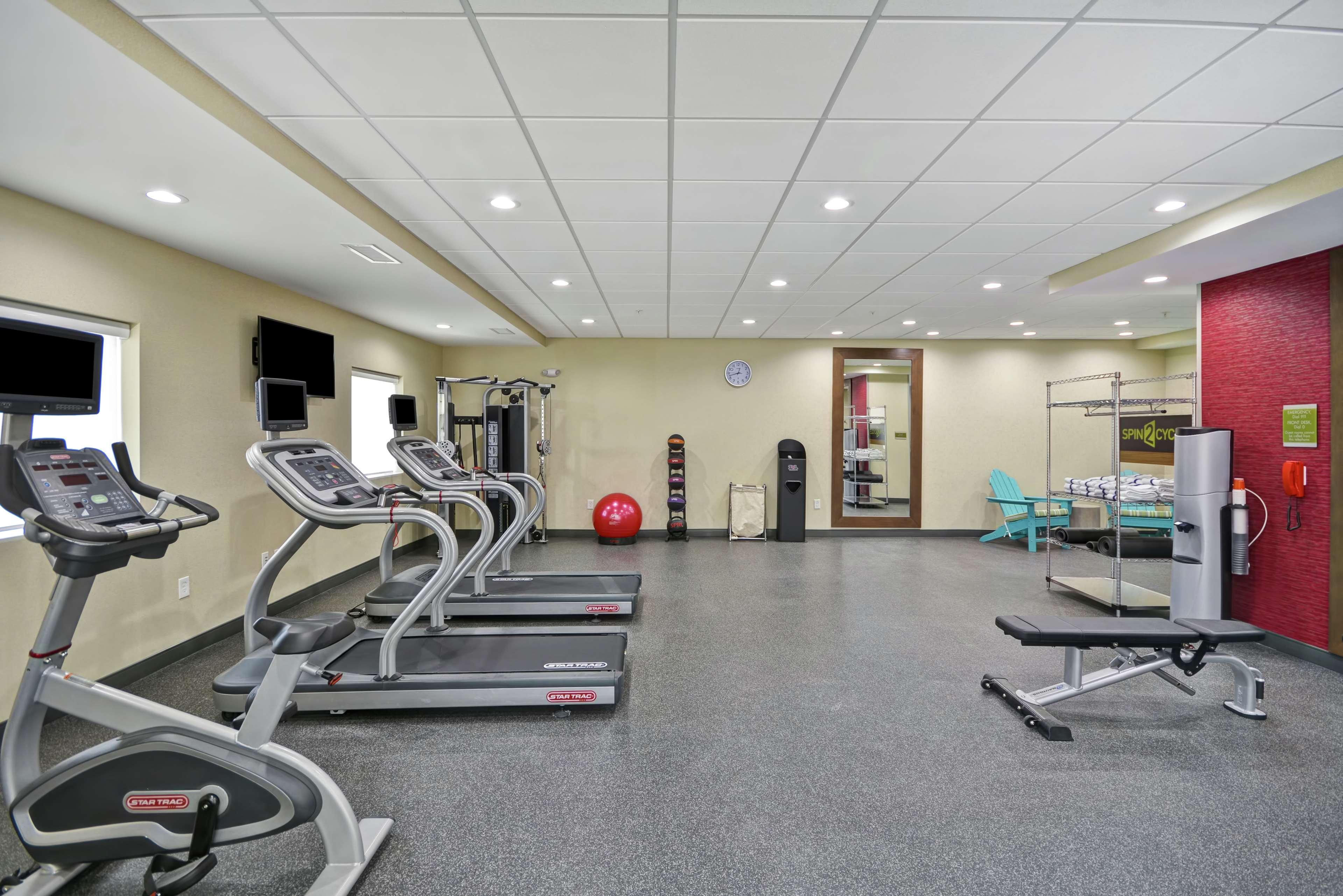 Home2 Suites By Hilton Grand Rapids North Walker Bagian luar foto