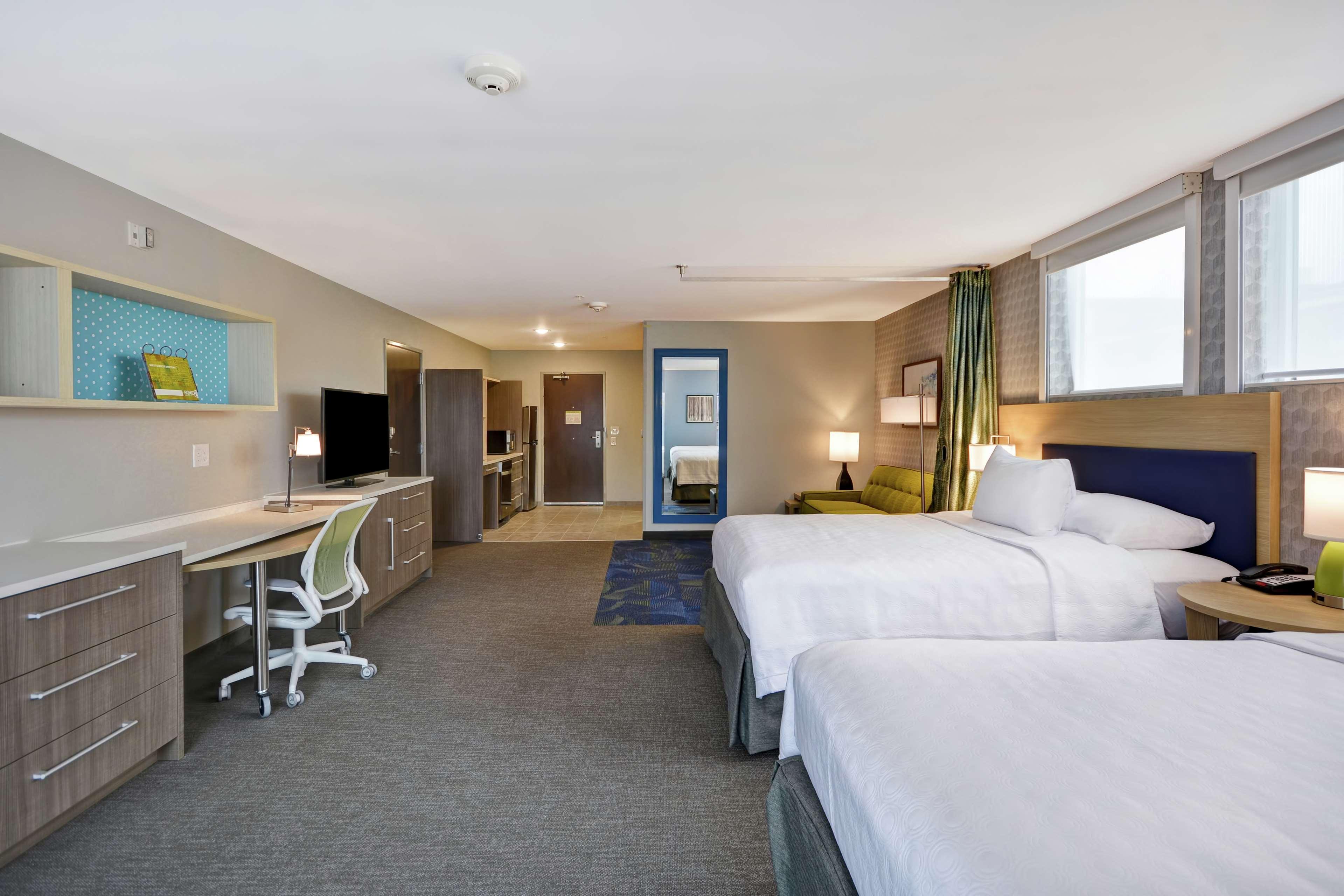 Home2 Suites By Hilton Grand Rapids North Walker Bagian luar foto
